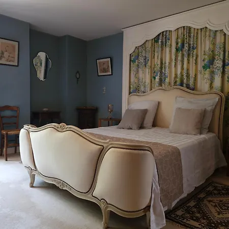 度假居 Manoir Du Portal - 24h Du Mans & Petit Dejeuner Noyen-sur-Sarthe